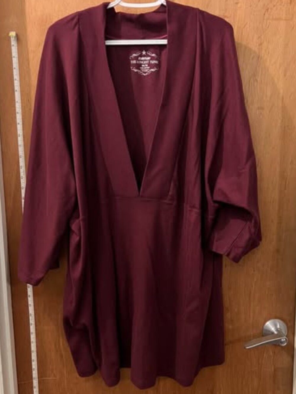 Size 30/32 - Avenue - Maroon 3/4 Sleeve V-Neck - Longest Tunic